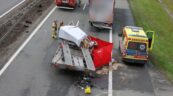 Na A4 Sprinter uderzył w naczepę – nie żyje pasażer autolawety