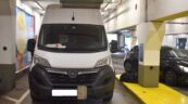 Oplem Movano H3 wjechał do podziemnego garażu