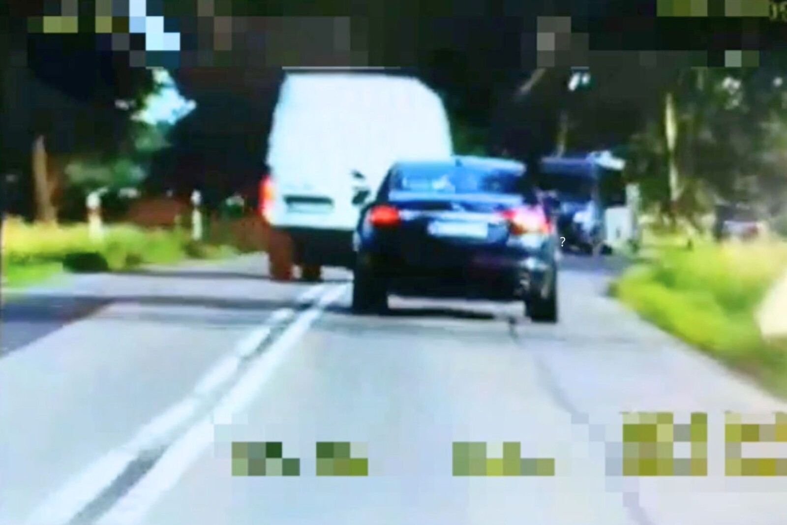 Busem wyprzedzał na zakręcie jadąc „na czołówkę” z autobusem