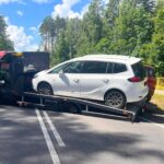 Od autolawety odpadło koło - zestaw zablokował krajówkę