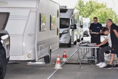 Zważyli 78 kamperów i przyczep – wspólna akcja policji i ADAC