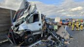 Ciężarówka uderzyła na S7 w Daily. Kierująca Iveco w szpitalu