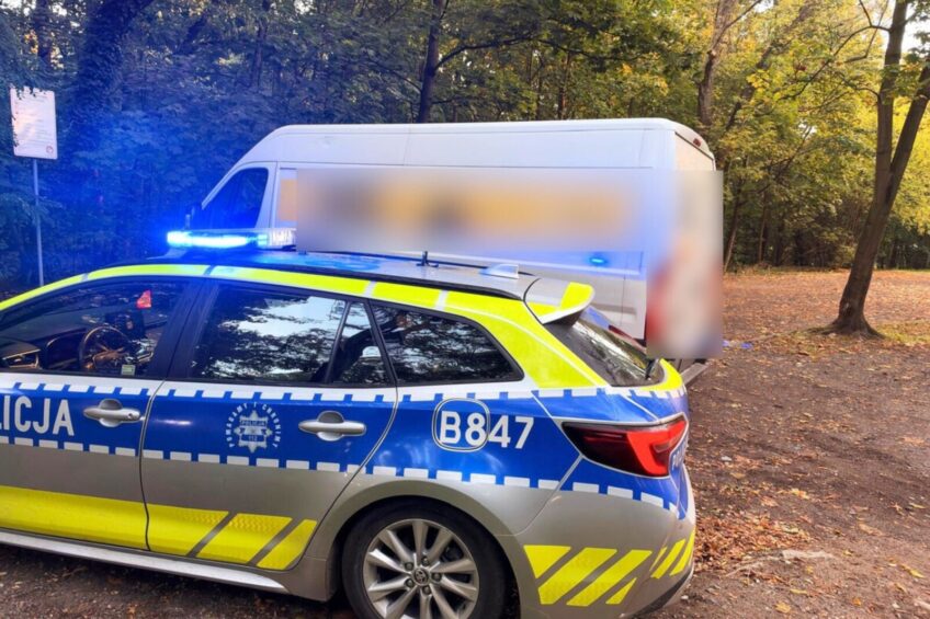 Z kurierskiego busa na badanie krwi. Kierowca sam się przyznał